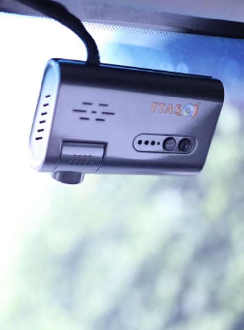 Doanh nghiệp vận tải nên mua camera hành trình nào?